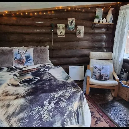 Cozy Little Log Cabin, Dog Allowed, Sauna Dom wakacyjny