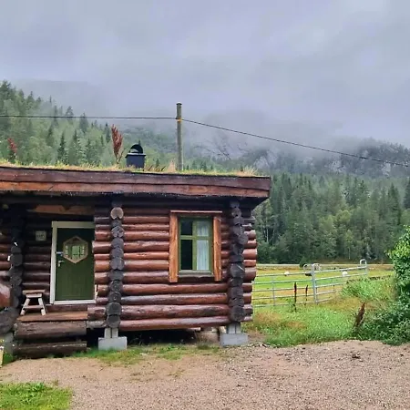 Cozy Little Log Cabin, Dog Allowed, Sauna Casa de Férias *