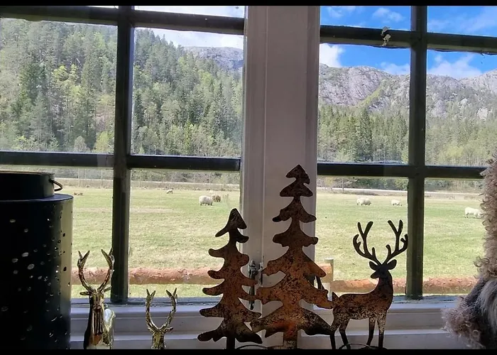 Cozy Little Log Cabin, Dog Allowed, Sauna *