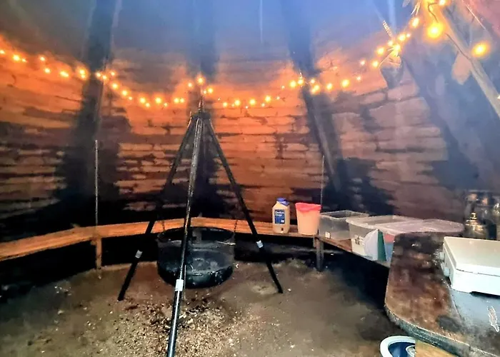 Cozy Little Log Cabin, Dog Allowed, Sauna