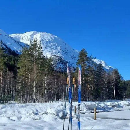 Semesterbostad Cozy Little Log Cabin, Dog Allowed, Sauna *