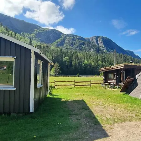 Semesterbostad Cozy Little Log Cabin, Dog Allowed, Sauna Aseral