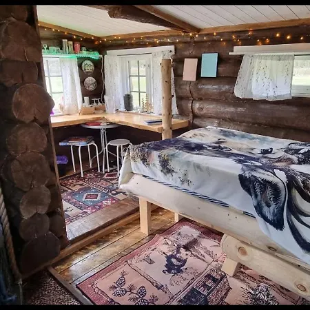 Semesterbostad Cozy Little Log Cabin, Dog Allowed, Sauna *