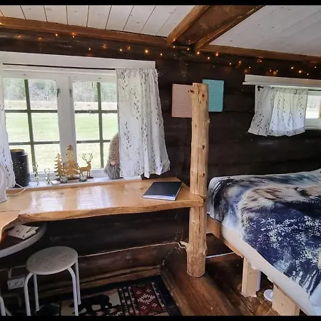 Cozy Little Log Cabin, Dog Allowed, Sauna Semesterbostad *